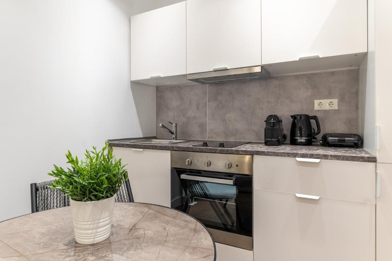 Phaedrus Living Luxury Studio Kolonaki Tsakalof Apartment Атина Екстериор снимка